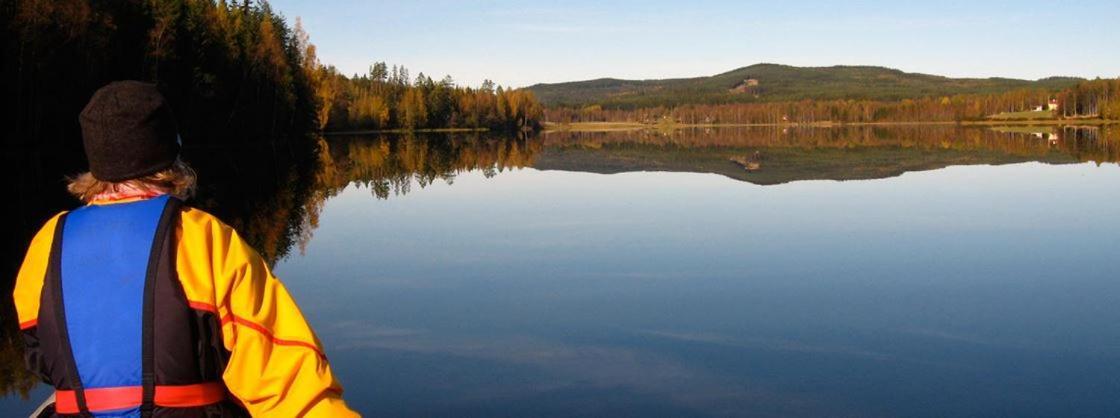 Villa Granhede -Sjoelaege Med Badtunna, Eldstad Med Mera Torsby Luaran gambar