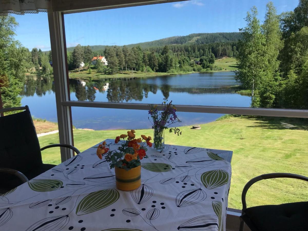 Villa Granhede -Sjoelaege Med Badtunna, Eldstad Med Mera Torsby Luaran gambar