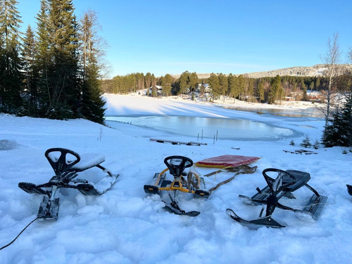 Villa Granhede -Sjoelaege Med Badtunna, Eldstad Med Mera Torsby Luaran gambar