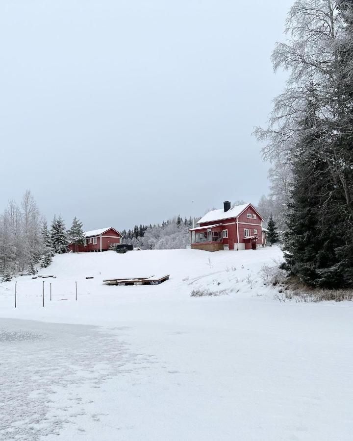 Villa Granhede -Sjoelaege Med Badtunna, Eldstad Med Mera Torsby Luaran gambar