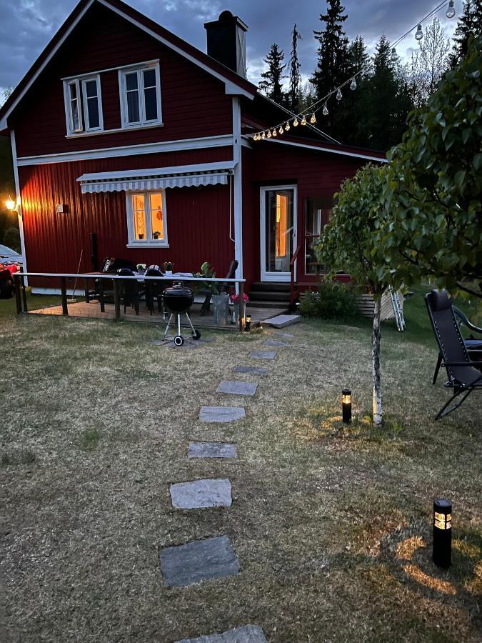 Villa Granhede -Sjoelaege Med Badtunna, Eldstad Med Mera Torsby Luaran gambar